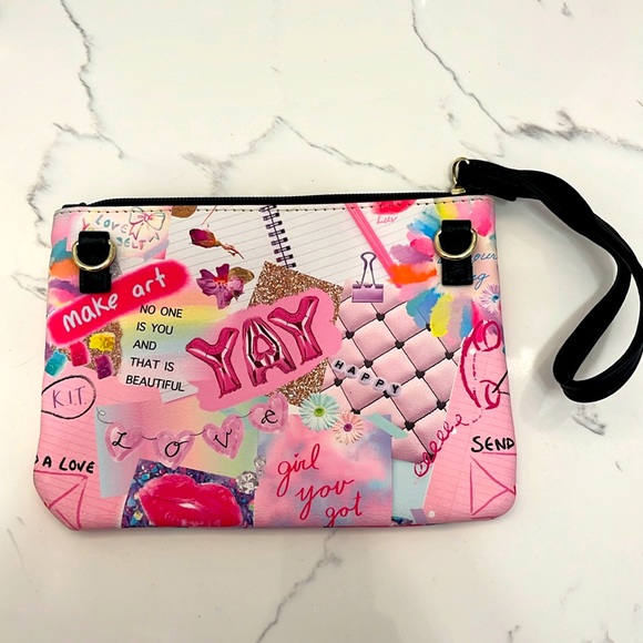 Luv Betsey by Betsey Johnston small hand bag (makeup bag) - Picture 3 of 7